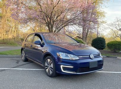 Used 2017 Volkswagen e-Golf SE