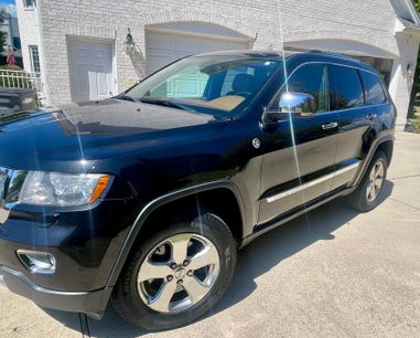 Used 2013 Jeep Grand Cherokee Overland Summit