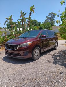 Used 2016 Kia Sedona LX w/ LX Essentials Premium Package