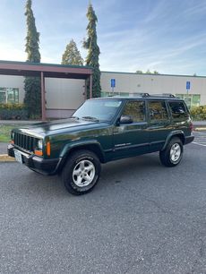 Used 2001 Jeep Cherokee Sport