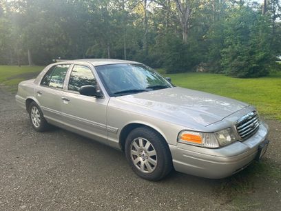 Used 2008 Ford Crown Victoria LX