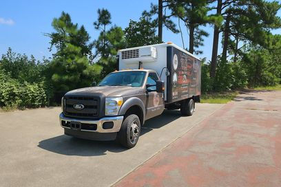 Used 2015 Ford F550 2WD Regular Cab Super Duty