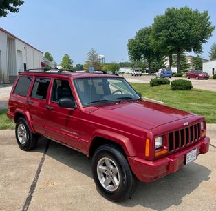 Used 1998 Jeep Cherokee 4WD 4-Door