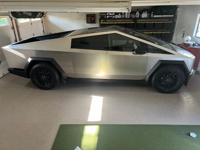 Used 2024 Tesla Cybertruck AWD Crew Cab