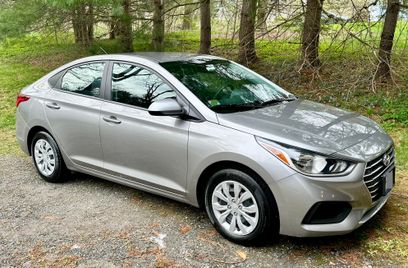 Used 2022 Hyundai Accent SE