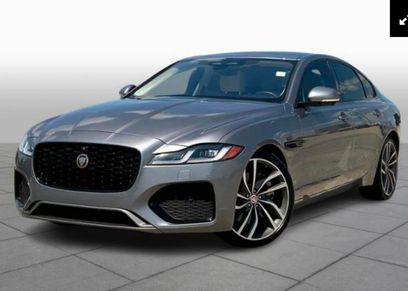 Used 2021 Jaguar XF SE