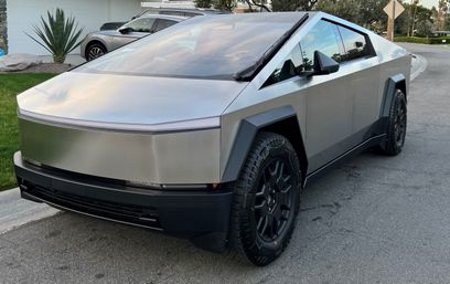 Used 2024 Tesla Cybertruck AWD Crew Cab