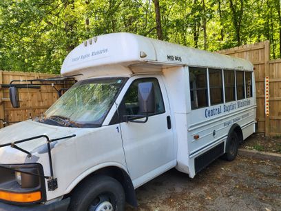 Used 2006 Chevrolet Express 3500 w/ School Bus Package