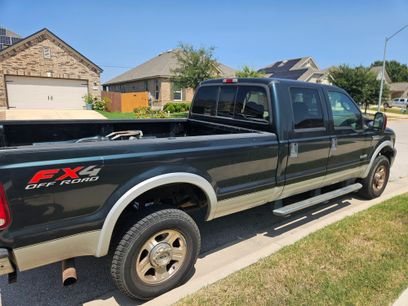 Used 2006 Ford F350 Lariat
