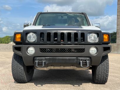 Used 2010 HUMMER H3T Luxury