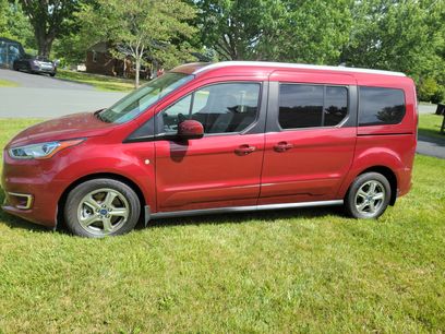 Used 2019 Ford Transit Connect Titanium w/ Titanium Premium Package