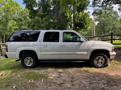 Used 2004 Chevrolet Suburban 2500 LT w/ Preferred Equipment Group