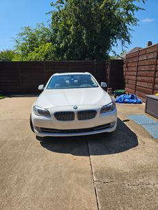 Used 2011 BMW 528i Sedan