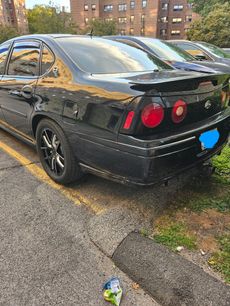Used 2005 Chevrolet Impala SS w/ Preferred Equipment Group