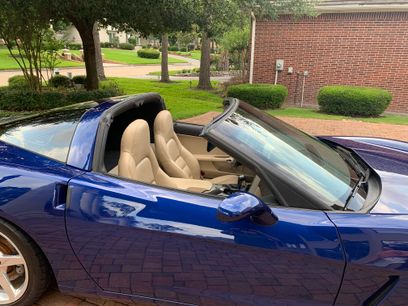 Used 2005 Chevrolet Corvette Coupe w/ Performance Handling Package