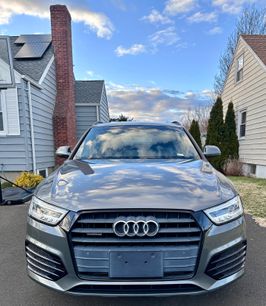 Used 2017 Audi Q3 2.0T Prestige w/ Prestige Package
