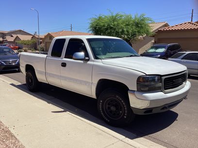 Used 2001 GMC Sierra 1500 4x4 Extended Cab w/ Convenience Plus Group