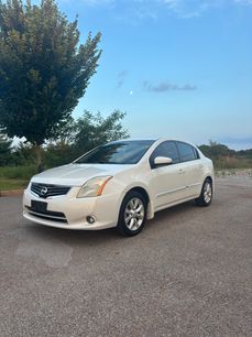 Used 2010 Nissan Sentra 2.0 SL w/ Leather Pkg
