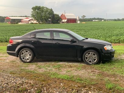 Used 2014 Dodge Avenger SE