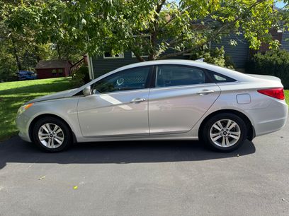 Used 2011 Hyundai Sonata GLS w/ Popular Equipment Pkg 2