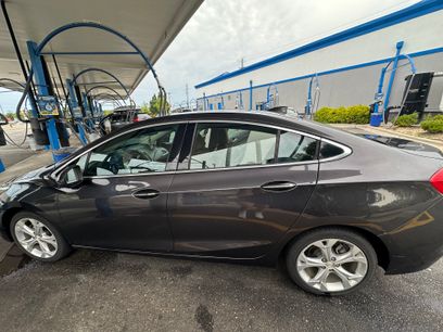 Used 2017 Chevrolet Cruze Premier