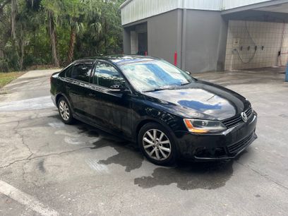 Used 2011 Volkswagen Jetta SE