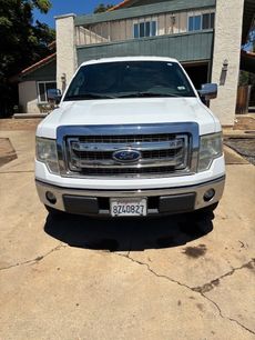Used 2014 Ford F150 XLT w/ XLT Chrome Package