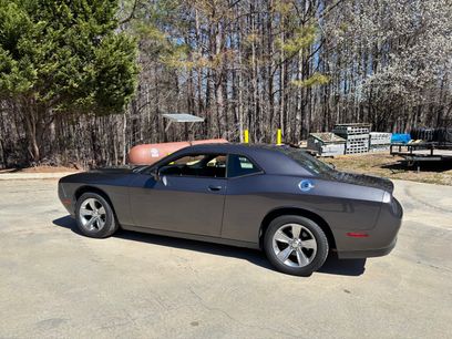 Used 2016 Dodge Challenger SXT w/ Driver Convenience Group