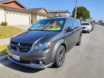 Used 2016 Dodge Grand Caravan R/T
