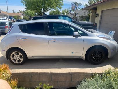 Used 2013 Nissan Leaf SV w/ Premium Pkg