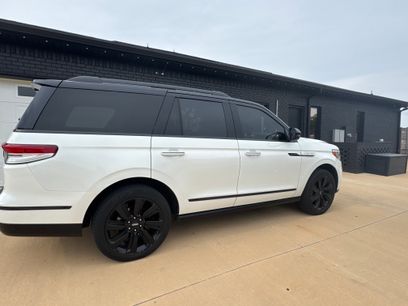 Used 2023 Lincoln Navigator Reserve w/ Monochromatic Package