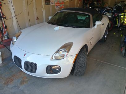 Used 2008 Pontiac Solstice GXP w/ Premium Package