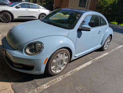 Used 2013 Volkswagen Beetle 2.5 Fender