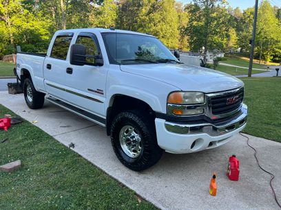 Used 2005 GMC Sierra 2500 SLT w/ Heavy-Duty Power Package