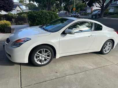 Used 2008 Nissan Altima 3.5 SE w/ Premium Pkg