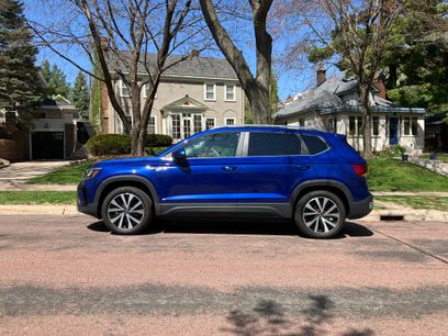 Used 2023 Volkswagen Taos SE