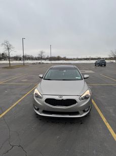 Used 2014 Kia Cadenza Premium w/ Technology Package