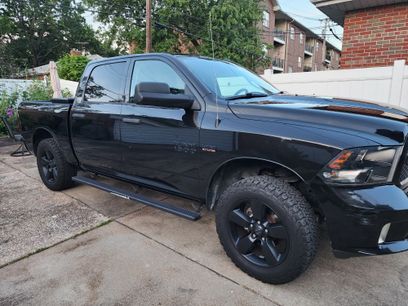 Used 2017 RAM 1500 Express w/ Black Ram 1500 Express Group