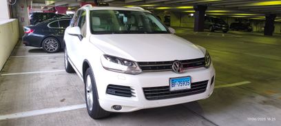 Used 2012 Volkswagen Touareg Hybrid