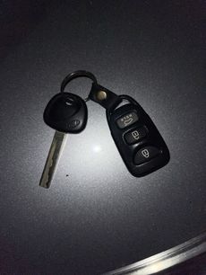 Used 2013 Hyundai Veloster w/ Style Pkg