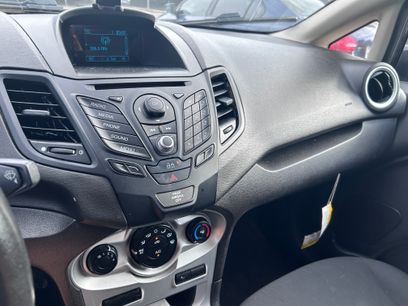 Used 2014 Ford Fiesta SE