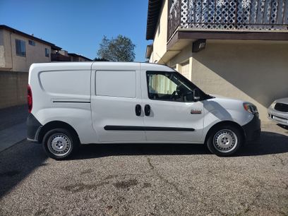 Used 2017 RAM ProMaster City Tradesman w/ Rear Back-up Camera Group