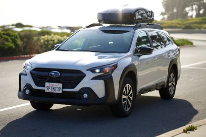 Used 2025 Subaru Outback Premium w/ Popular Package #1A