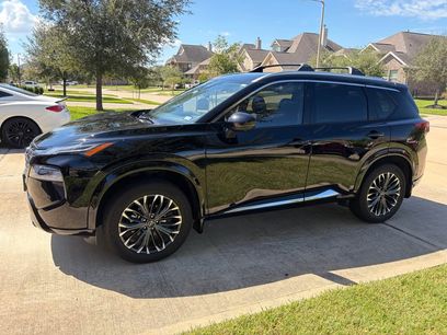 Used 2025 Nissan Rogue Platinum