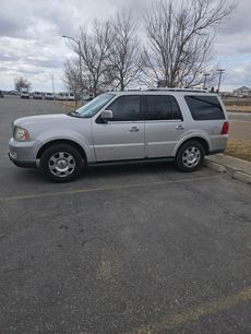 Used 2006 Lincoln Navigator Luxury