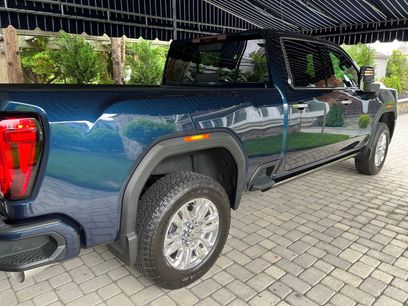 Used 2022 GMC Sierra 2500 Denali w/ Denali Ultimate Package