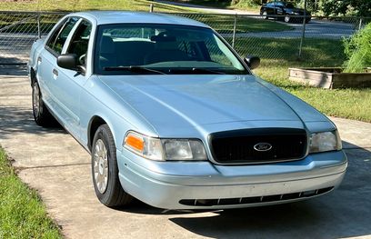 Used 2005 Ford Crown Victoria Police Interceptor