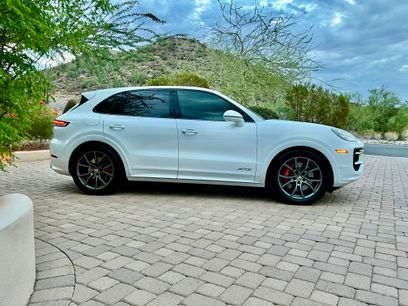 Used 2025 Porsche Cayenne GTS