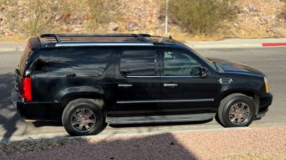 Used 2009 Cadillac Escalade ESV 2WD