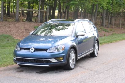 Used 2017 Volkswagen Golf Alltrack SEL
